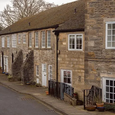 9 Riverside Walk Ferienhaus Airton